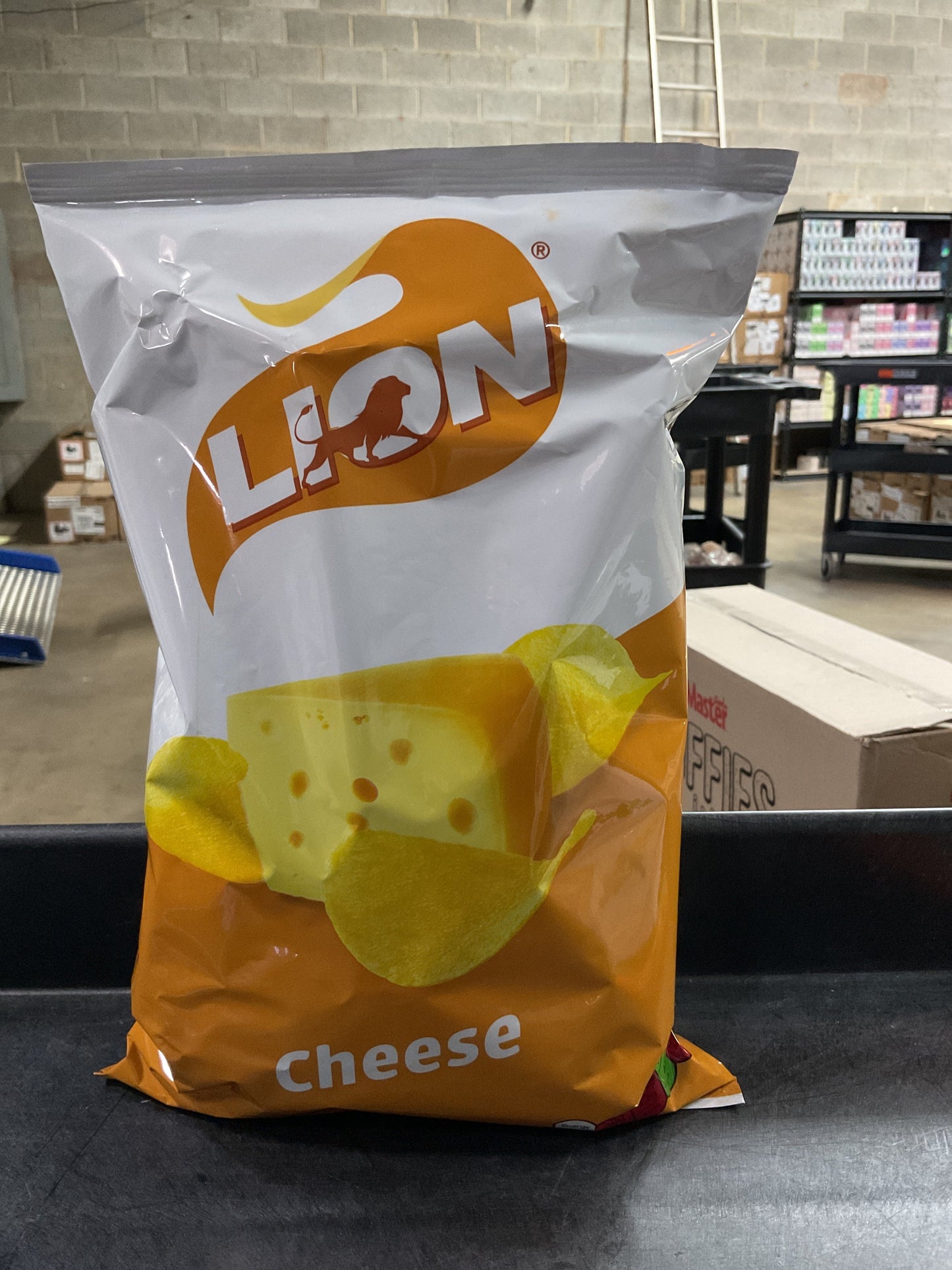 Lion chips large (15x140g)
