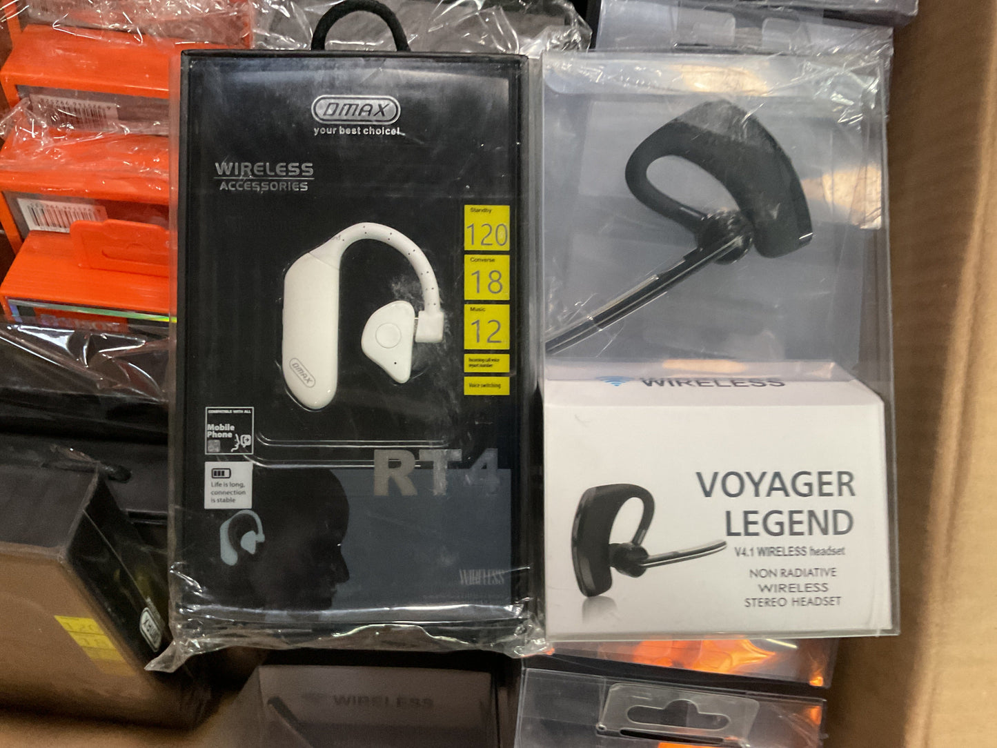 Voyager Wireless earphone