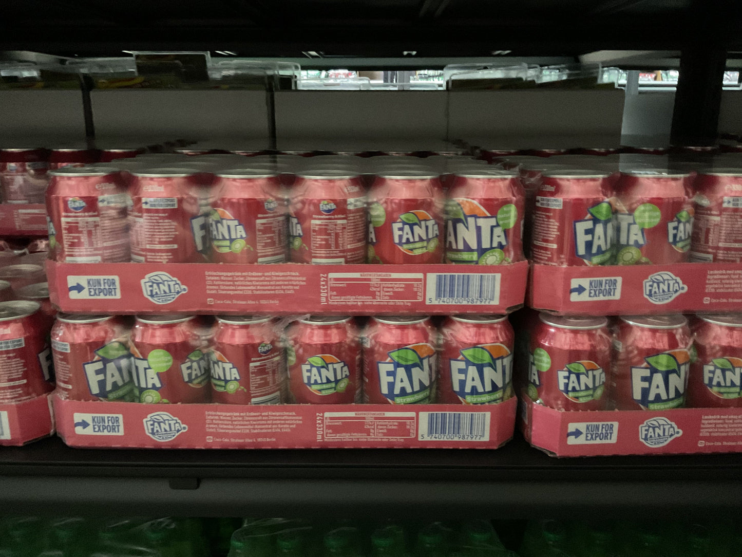 Fanta 330 ML. (24 pcs)