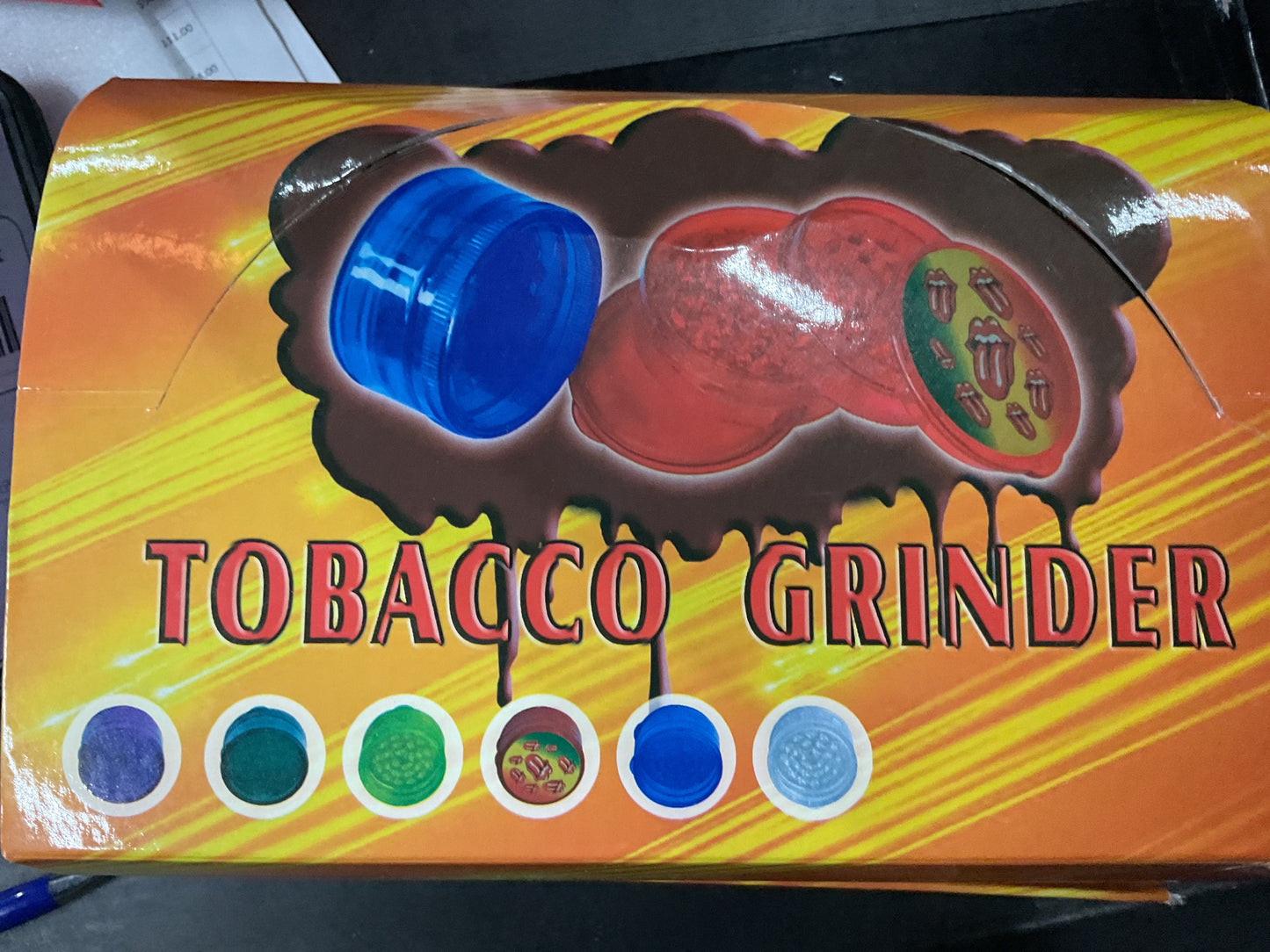 Plastic grinders set