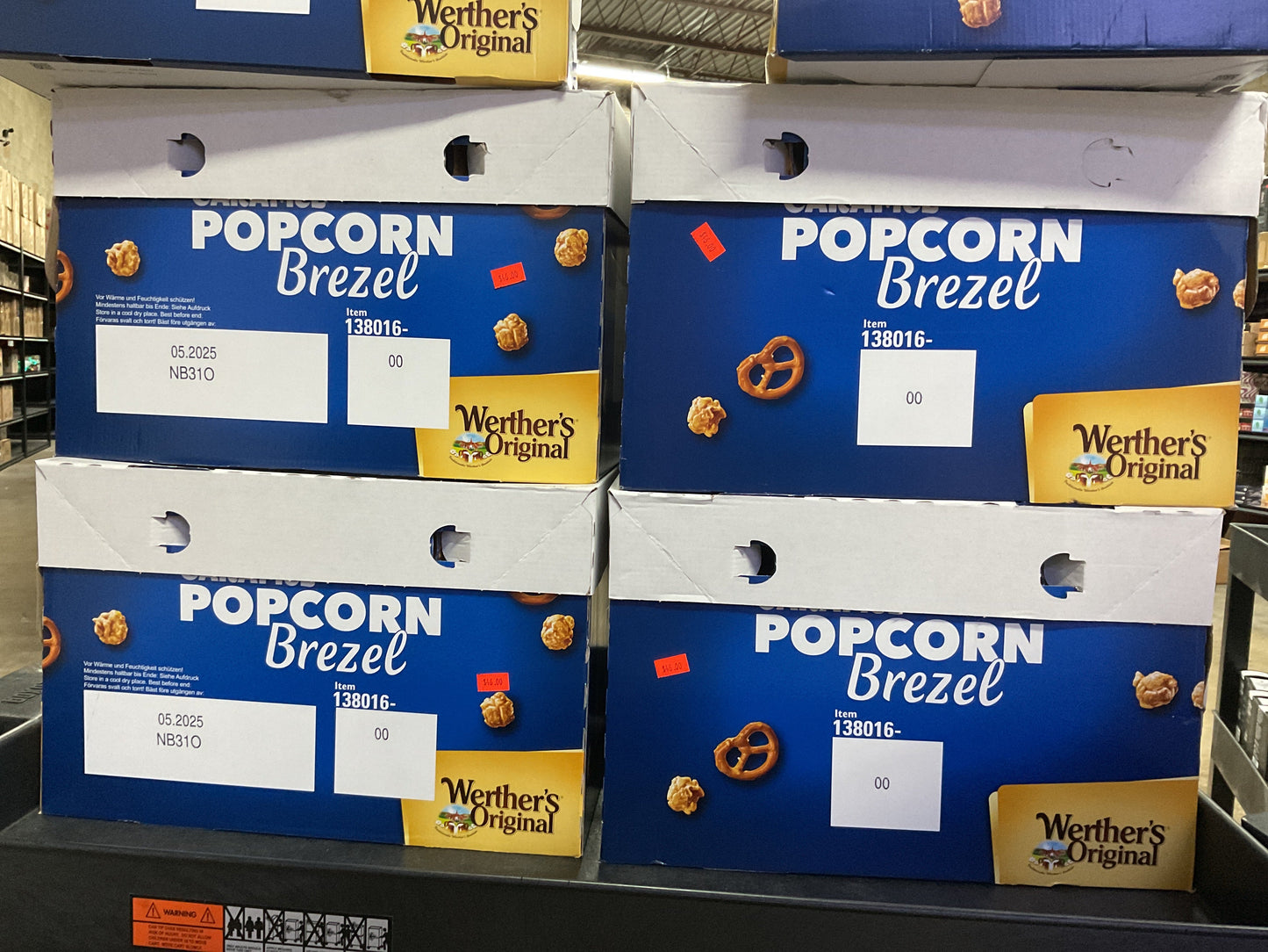 Weather’s caramel brezel popcorn (140g) x12pcs
