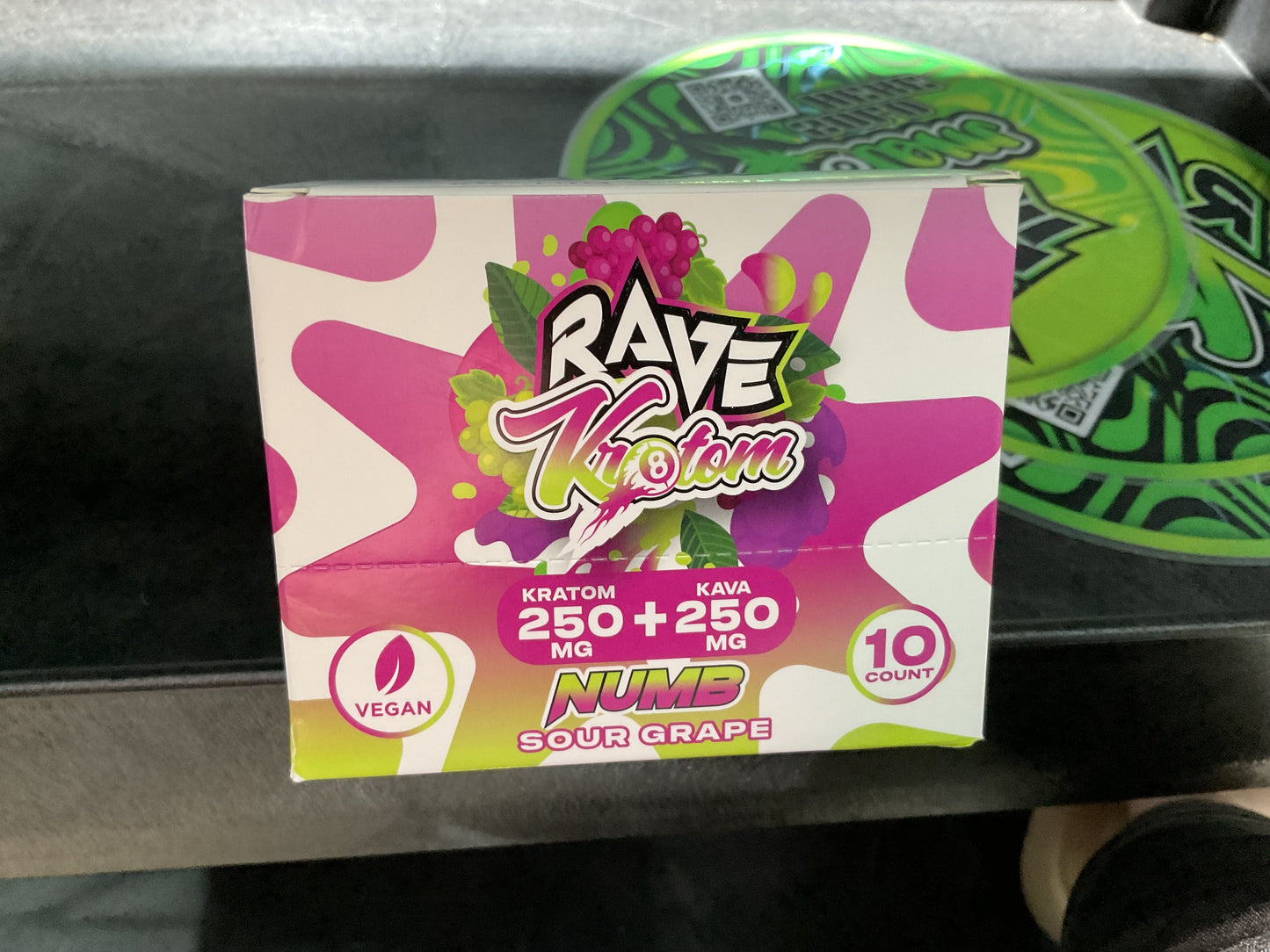 Rave Kratom Gummies (6 Pcs)
