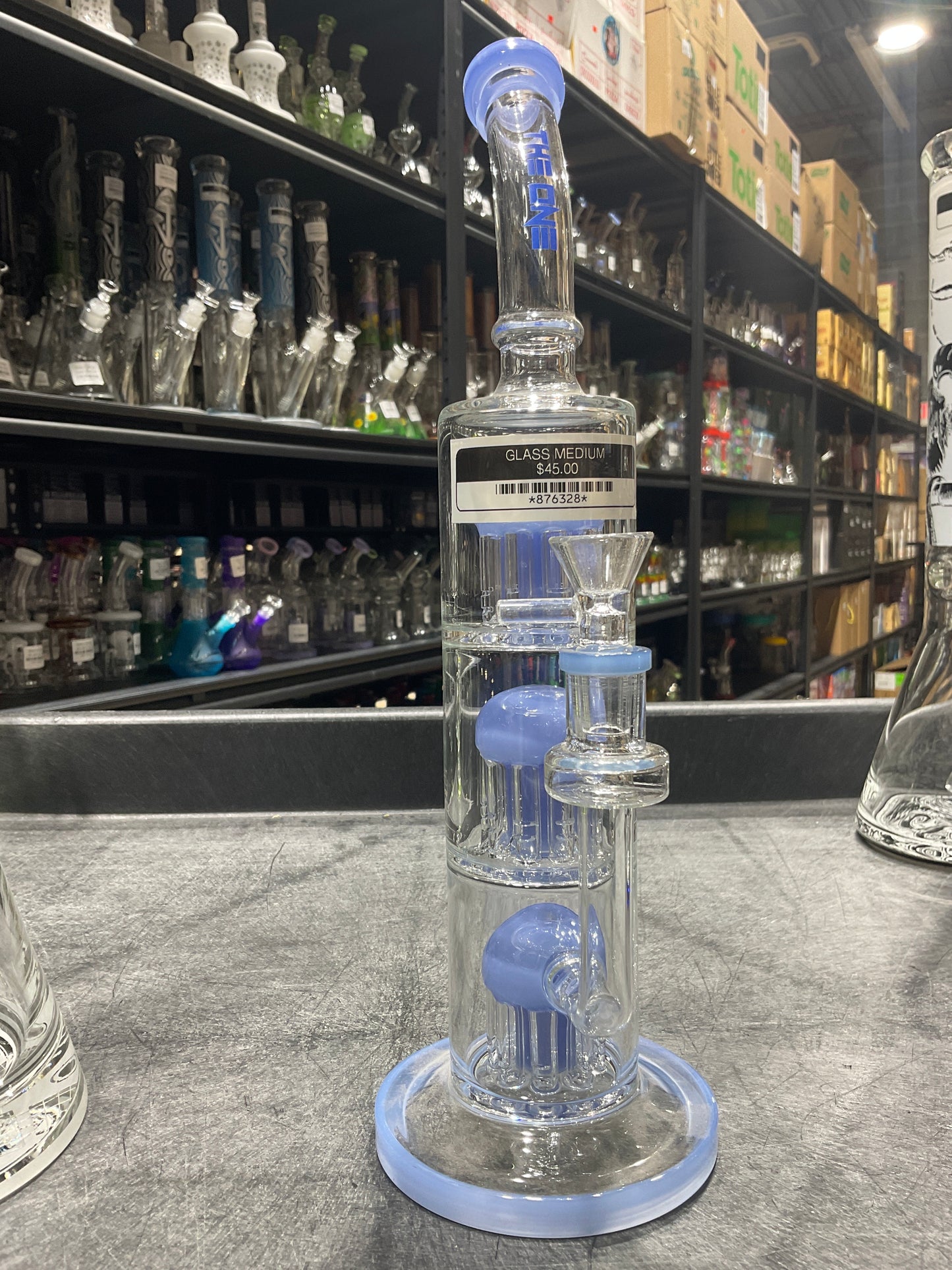 876328 Glass Medium
